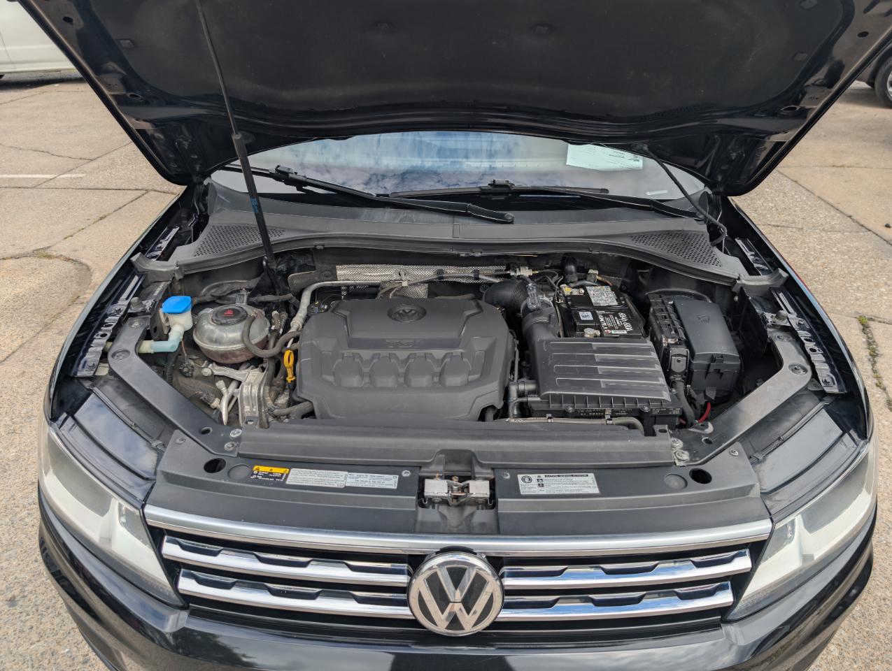 Volkswagen Tiguan 2.0T SEL 4MOTION 2018