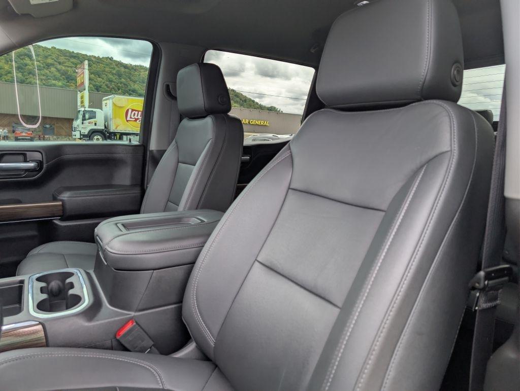 Chevrolet Silverado 1500 4WD Crew Cab 147" RST 2021