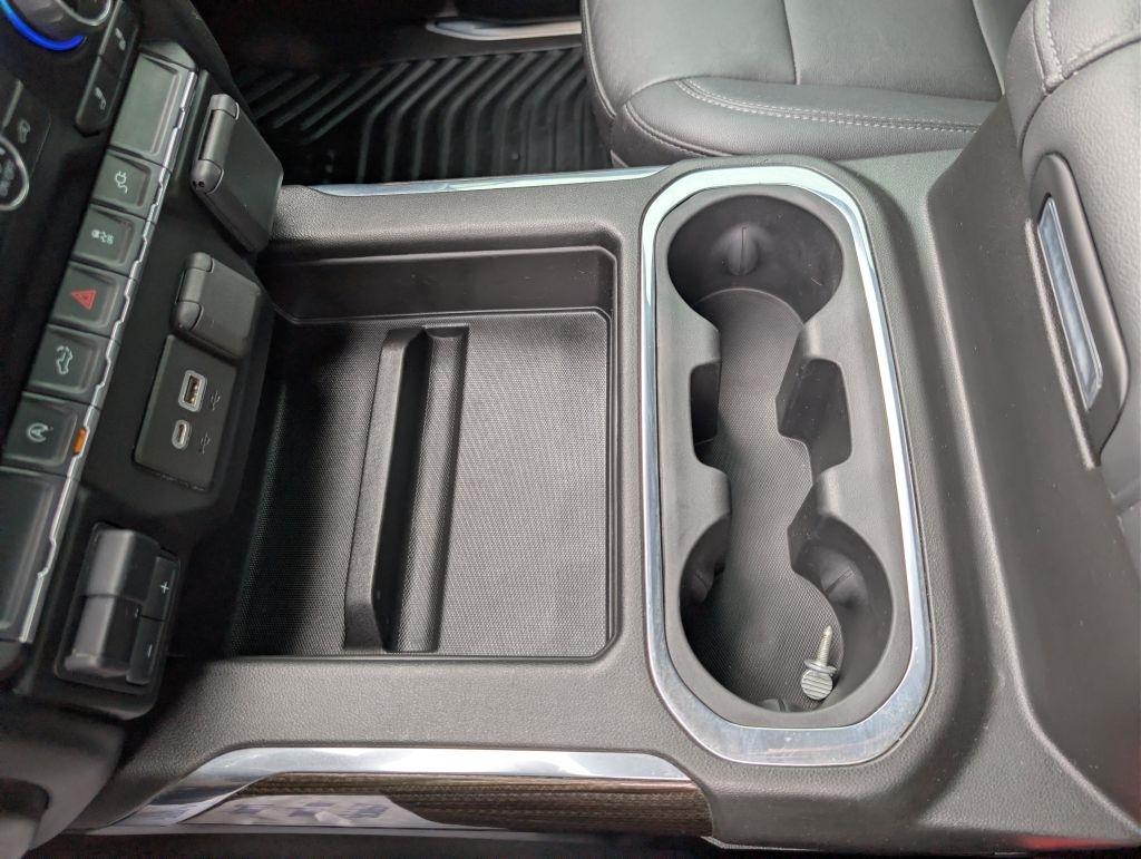 Chevrolet Silverado 1500 4WD Crew Cab 147" RST 2021