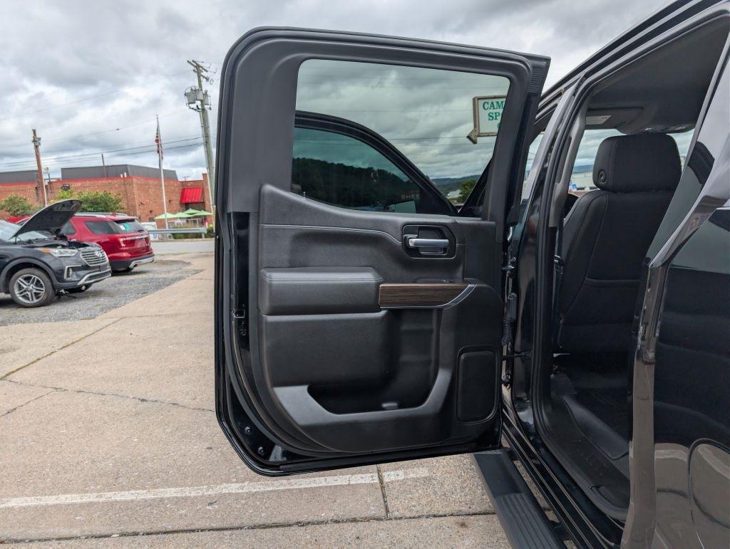 Chevrolet Silverado 1500 4WD Crew Cab 147" RST 2021