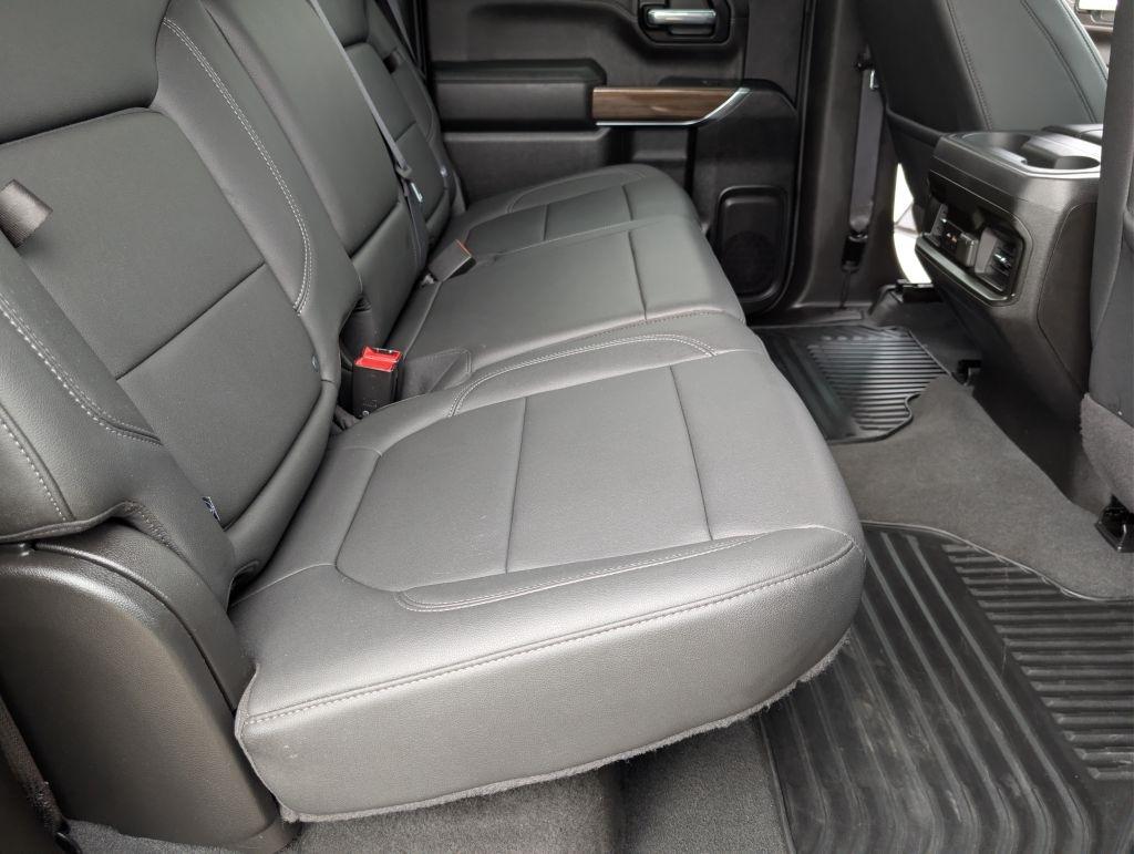 Chevrolet Silverado 1500 4WD Crew Cab 147" RST 2021