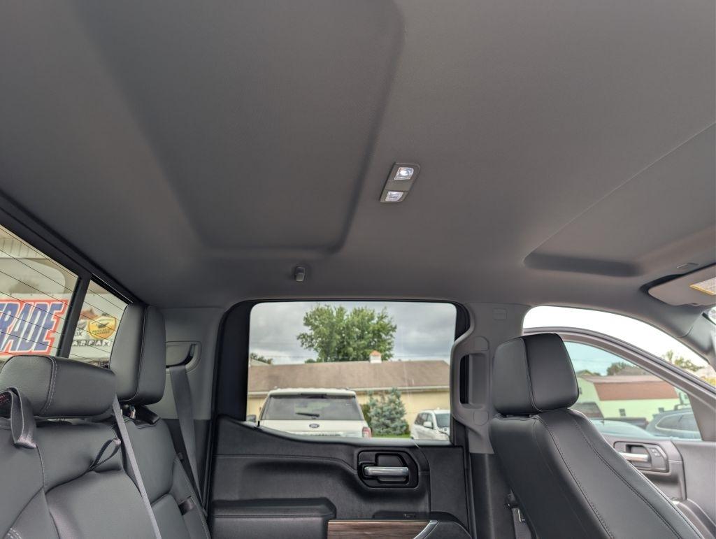 Chevrolet Silverado 1500 4WD Crew Cab 147" RST 2021