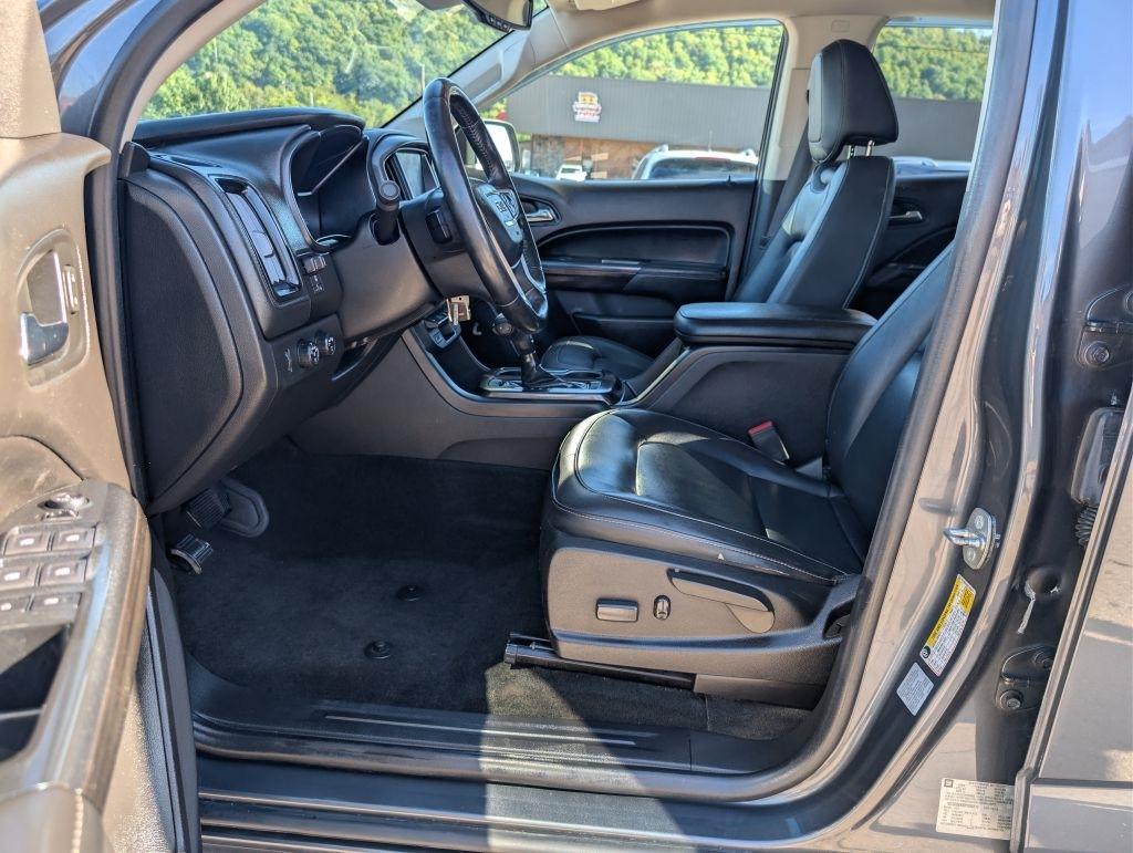 GMC Canyon 4WD Crew Cab 128.3" SLT 2017