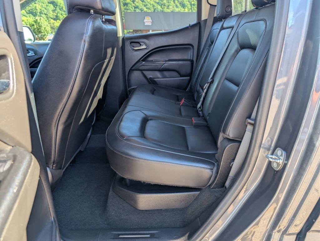 GMC Canyon 4WD Crew Cab 128.3" SLT 2017