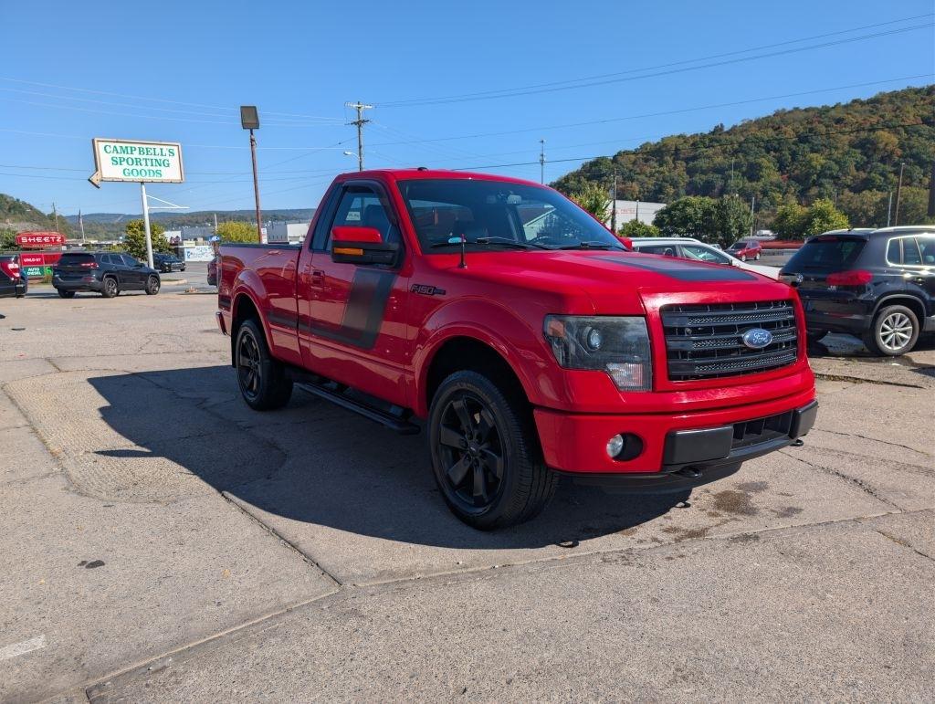 Ford F-150 4WD Reg Cab 145" XL 2014