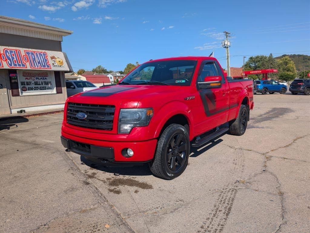 Ford F-150 4WD Reg Cab 145" XL 2014