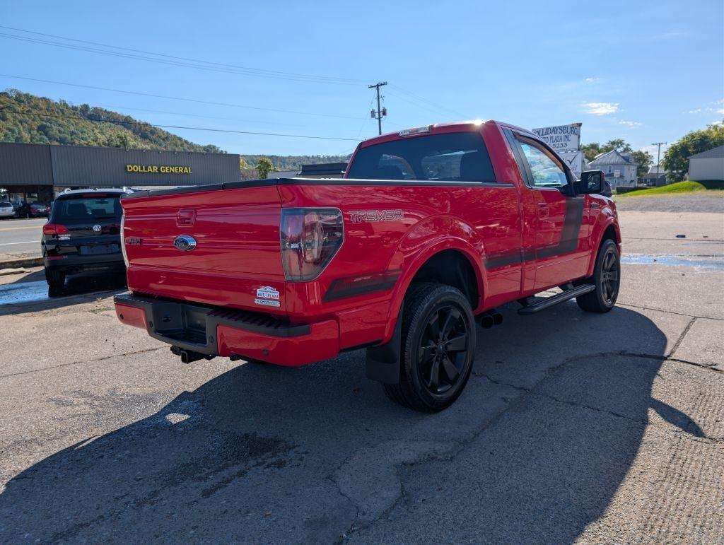 Ford F-150 4WD Reg Cab 145" XL 2014