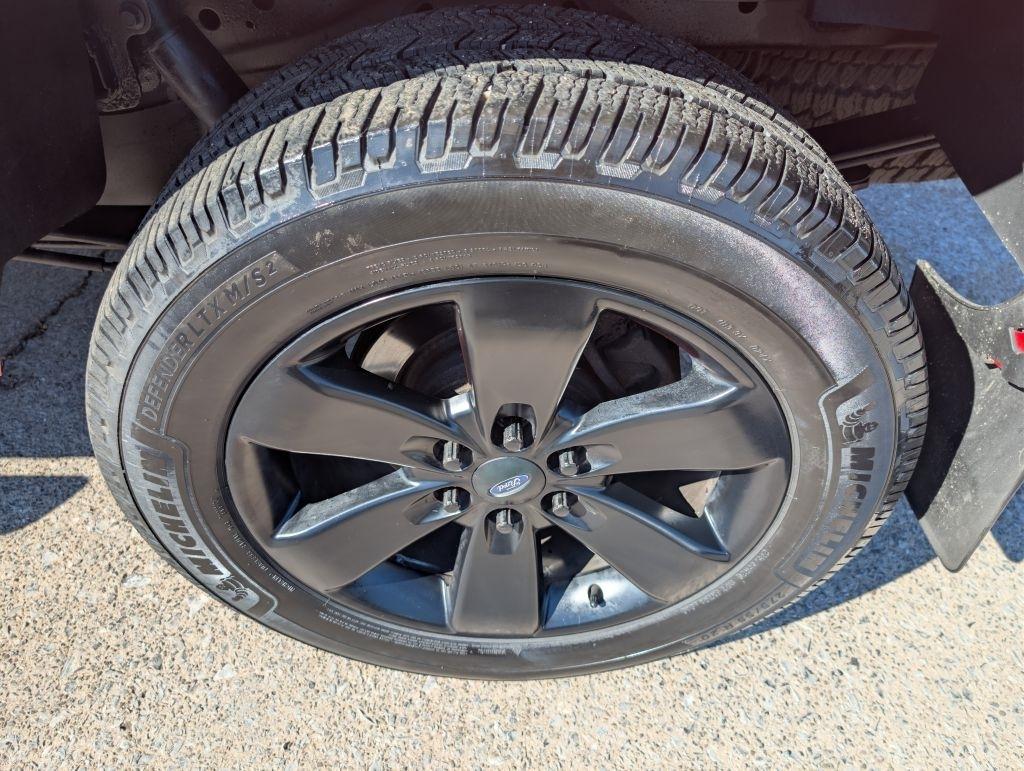 Ford F-150 4WD Reg Cab 145" XL 2014
