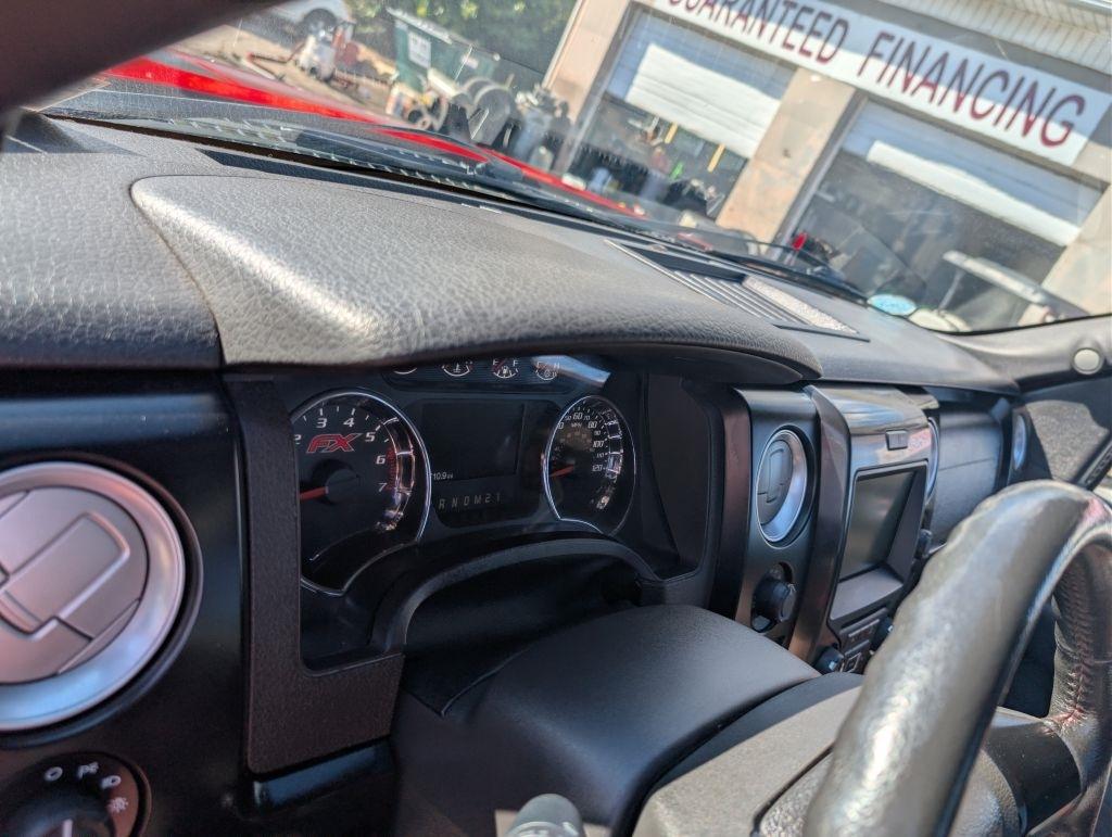 Ford F-150 4WD Reg Cab 145" XL 2014