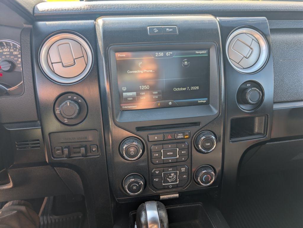 Ford F-150 4WD Reg Cab 145" XL 2014