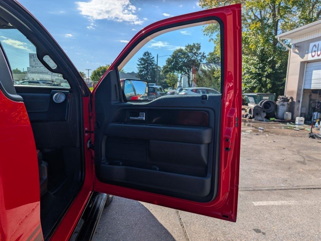 Ford F-150 4WD Reg Cab 145" XL 2014
