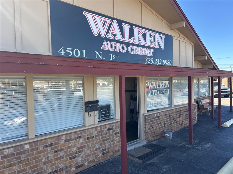 Chrysler 300 Limited RWD 2011