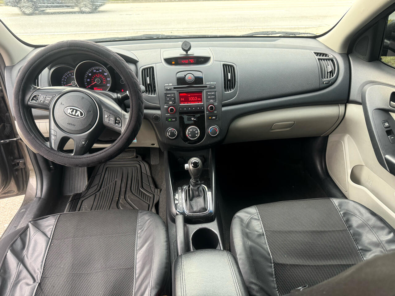 Kia Forte  2012