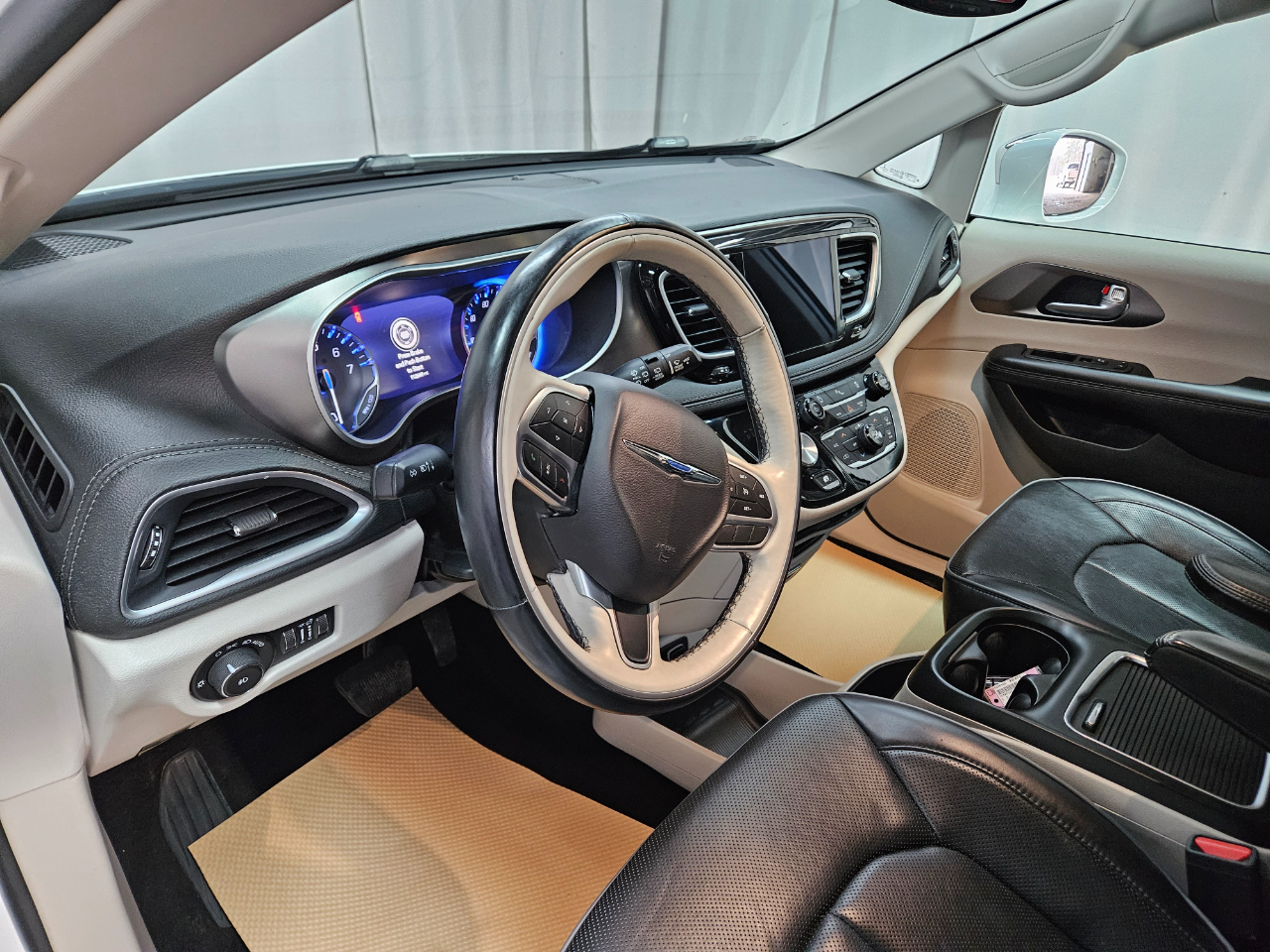Chrysler Pacifica Limited 2018