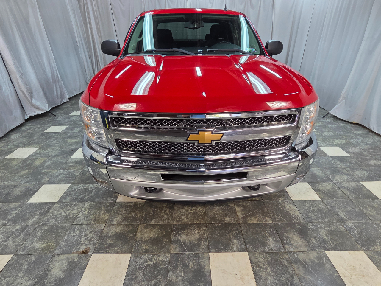 2013 Chevrolet Silverado 1500 LT photo 3