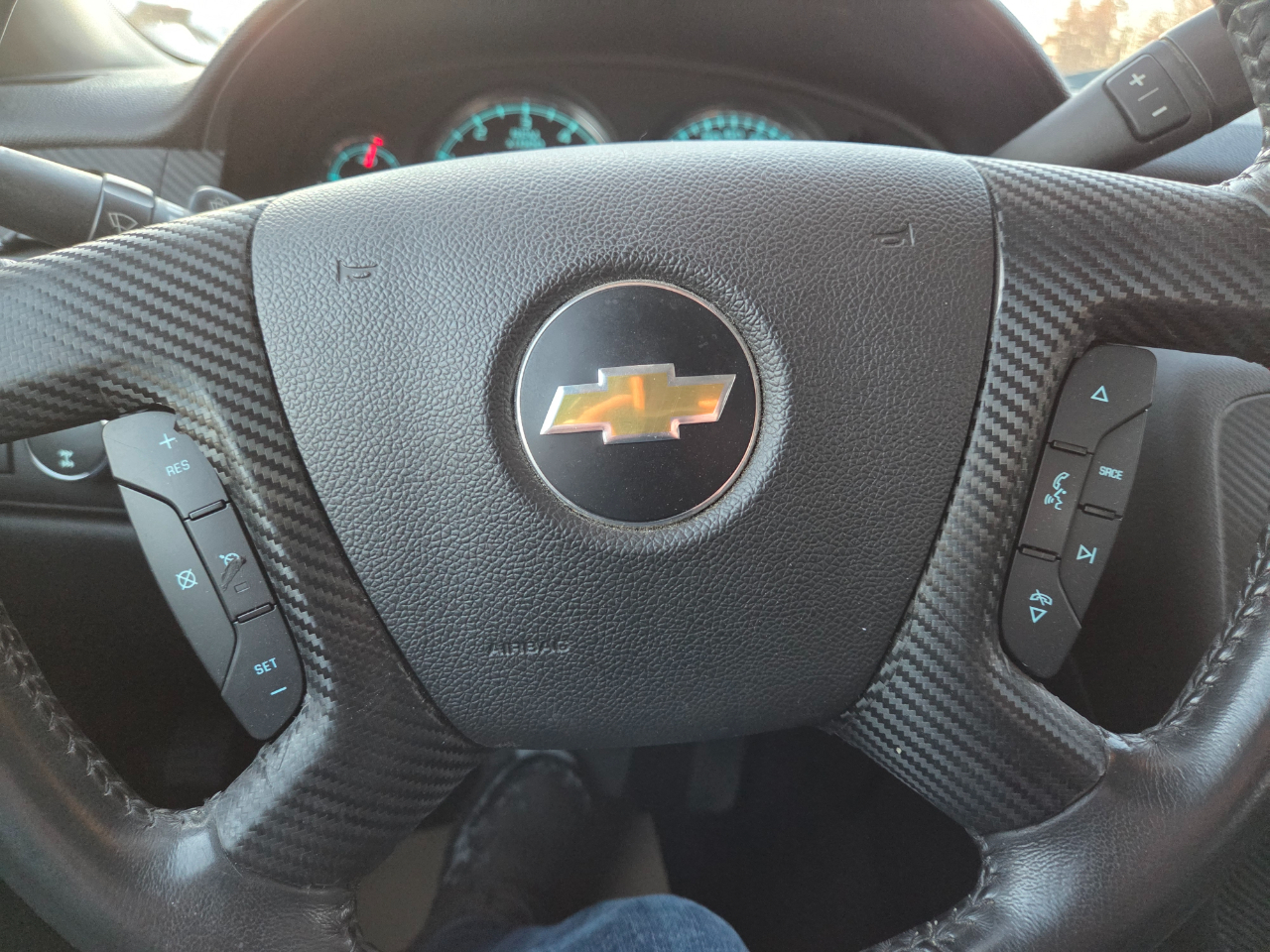 Chevrolet Silverado 1500 LTZ Ext. Cab Long Box 4WD 2013