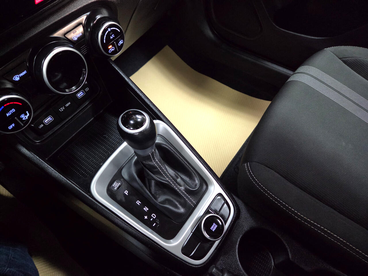 Hyundai Venue SEL 2022