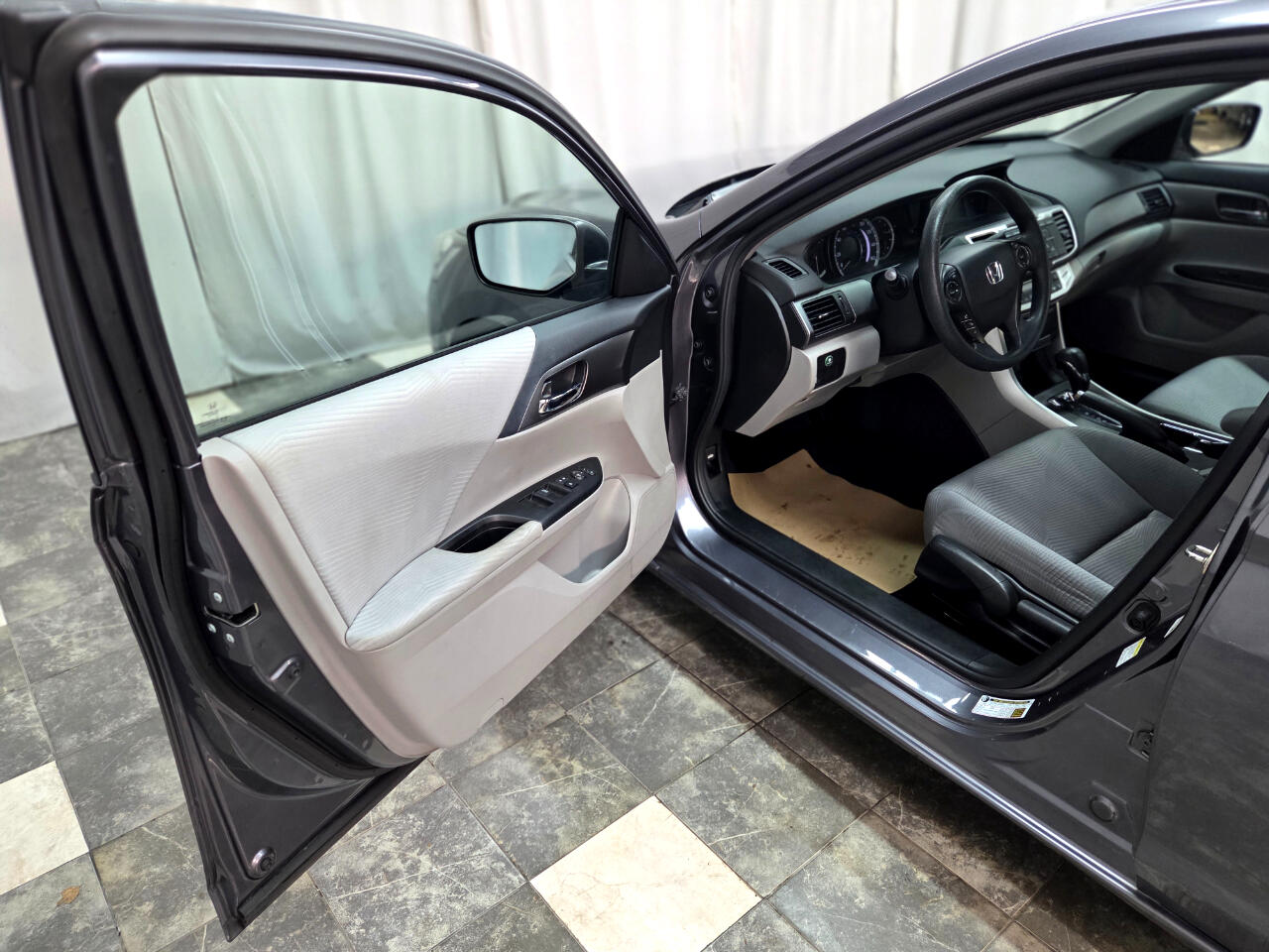 Honda Accord LX Sedan CVT 2015