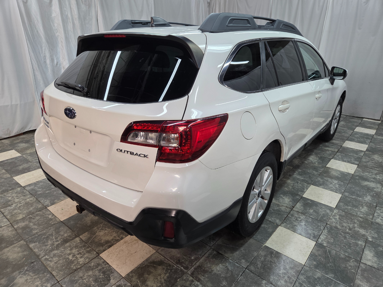 Subaru Outback 2.5i Premium 2019