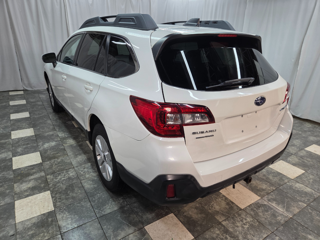 Subaru Outback 2.5i Premium 2019