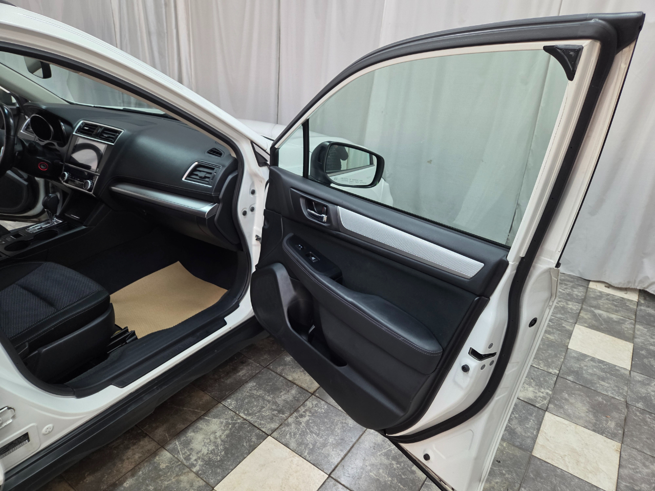 Subaru Outback 2.5i Premium 2019