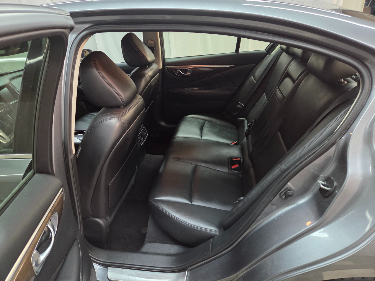 Infiniti Q50 3.0t LUXE AWD 2019