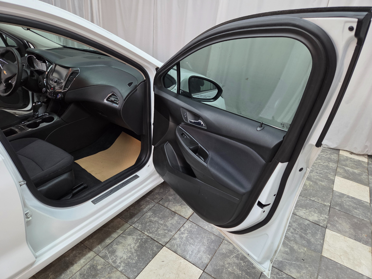 Chevrolet Cruze LT Auto 2018