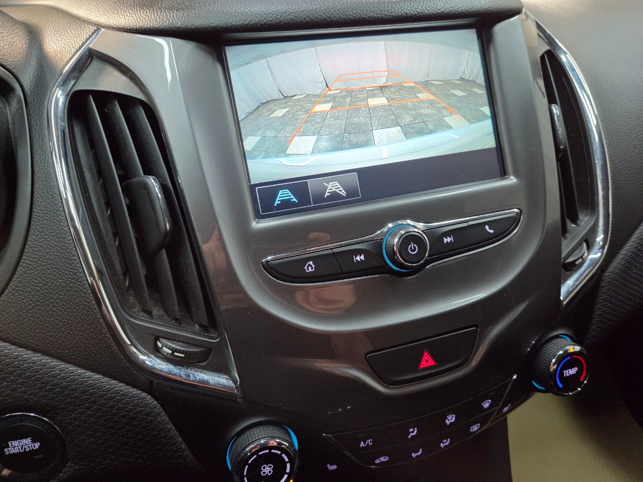 Chevrolet Cruze LT Auto 2018