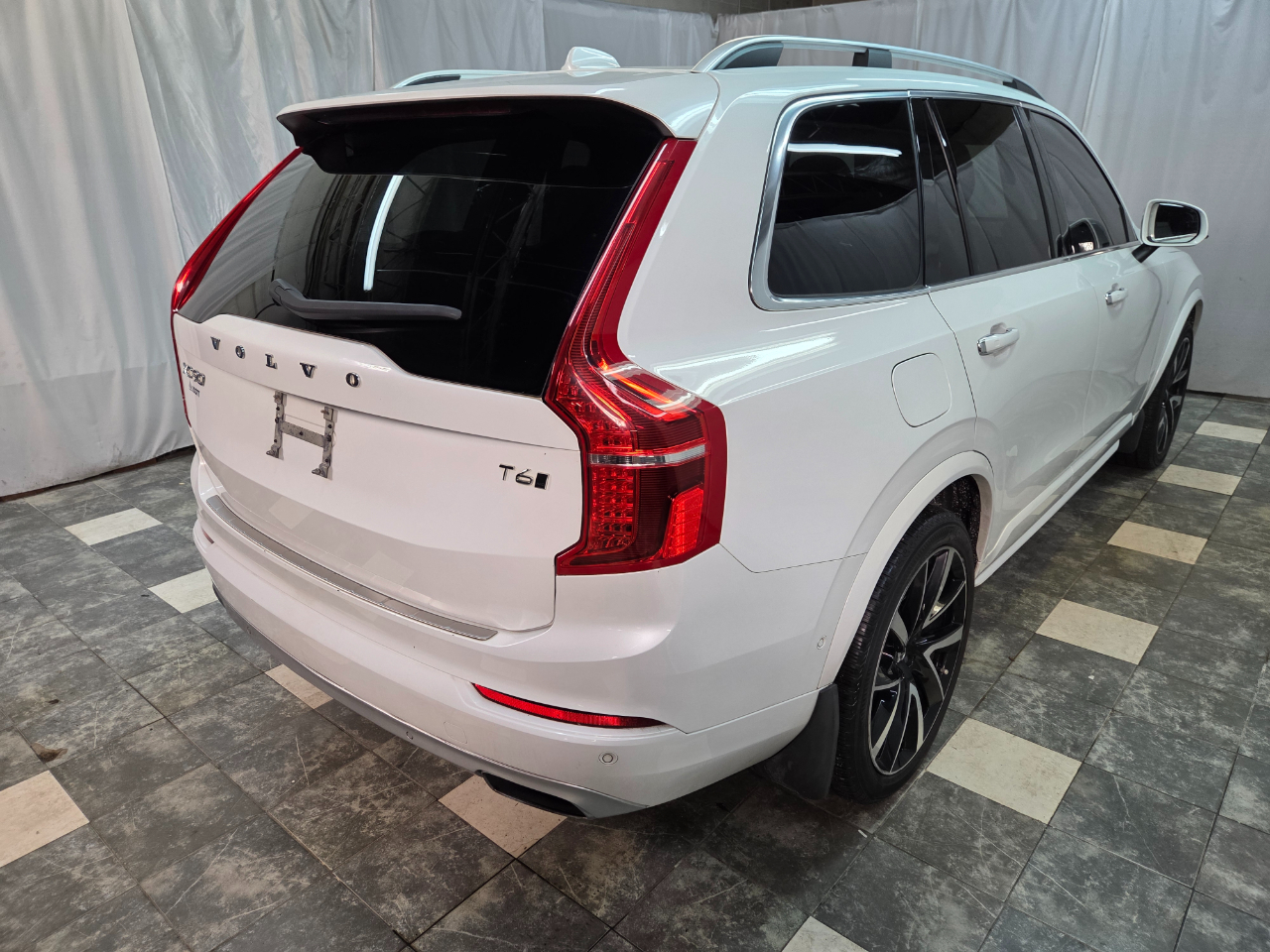 Volvo XC90 T6 Momentum AWD 2018
