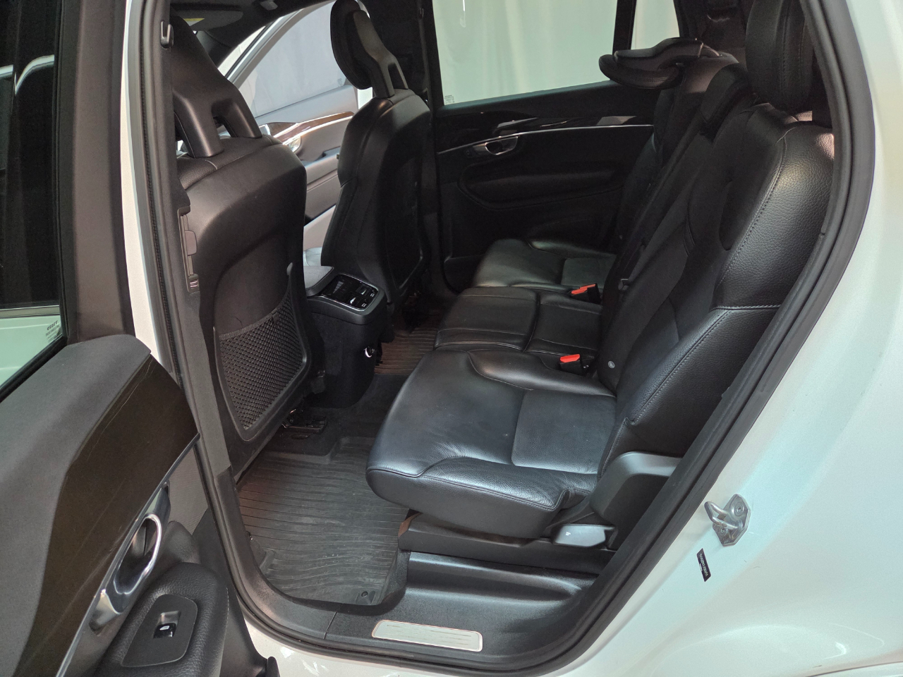 Volvo XC90 T6 Momentum AWD 2018