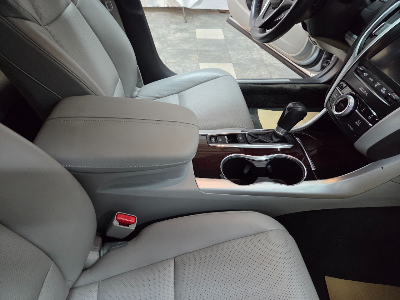 Acura TLX Technology Package 2.4L 2017