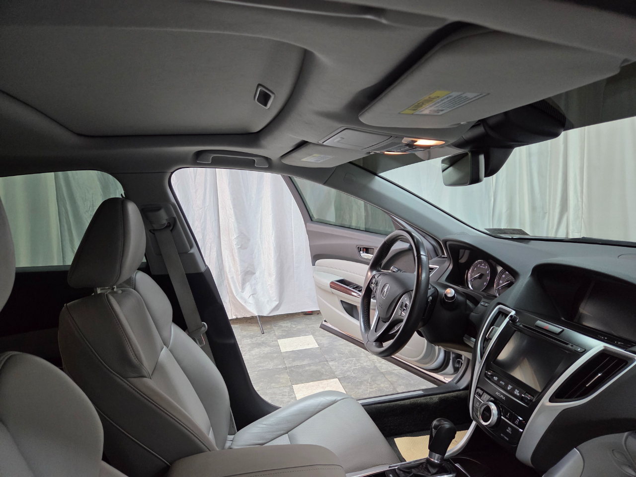 Acura TLX Technology Package 2.4L 2017