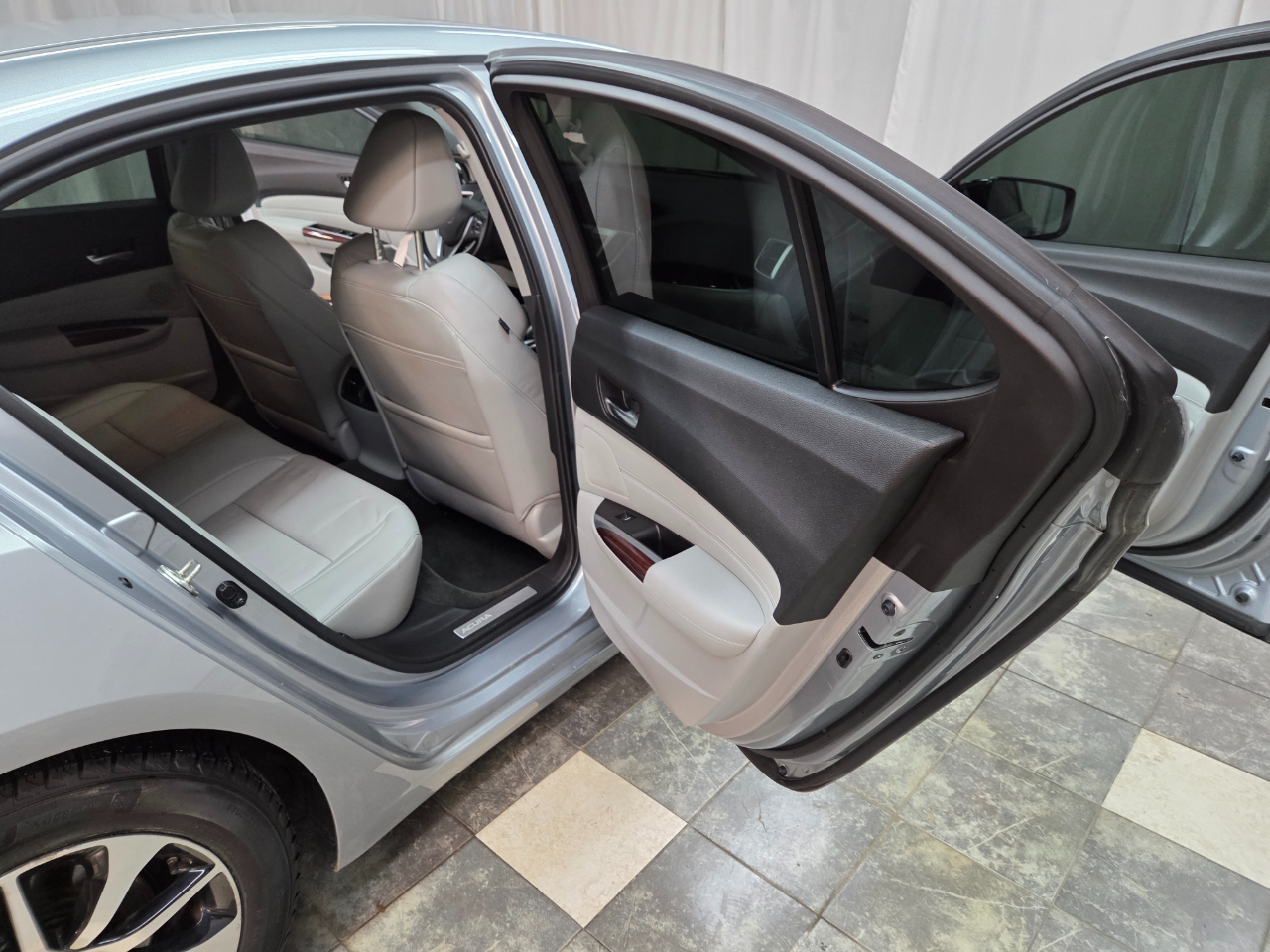 Acura TLX Technology Package 2.4L 2017