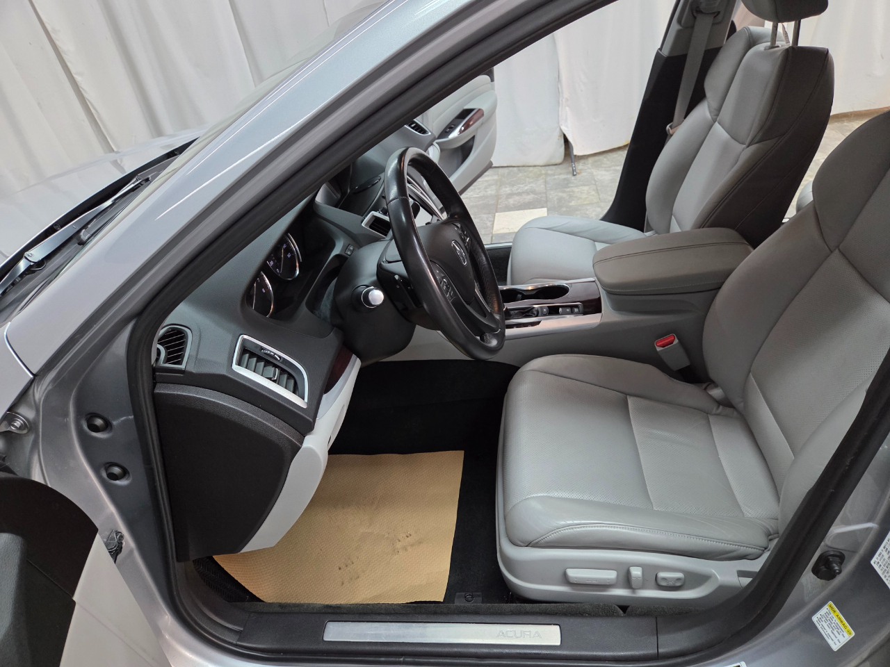 Acura TLX Technology Package 2.4L 2017