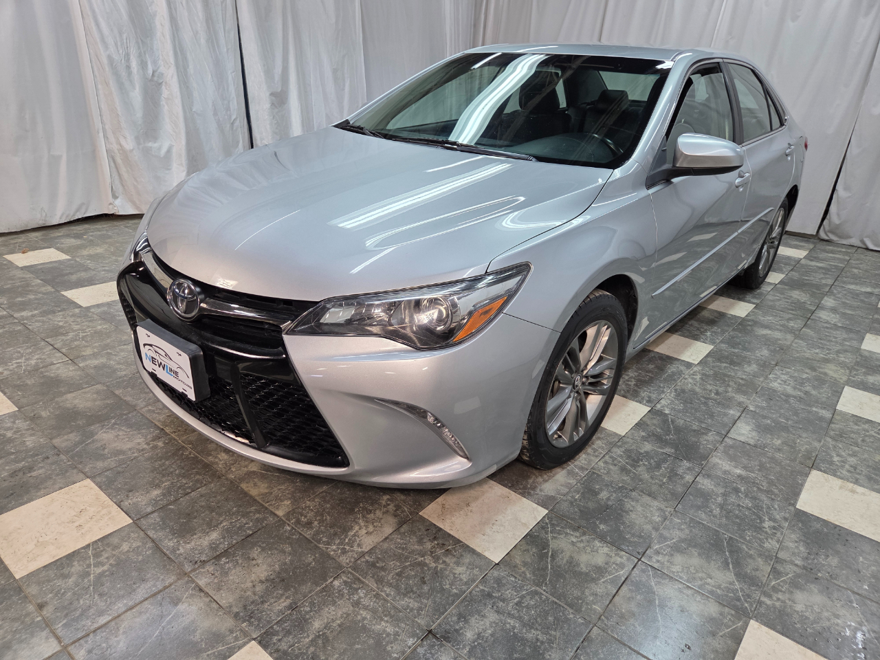Toyota Camry SE 2015