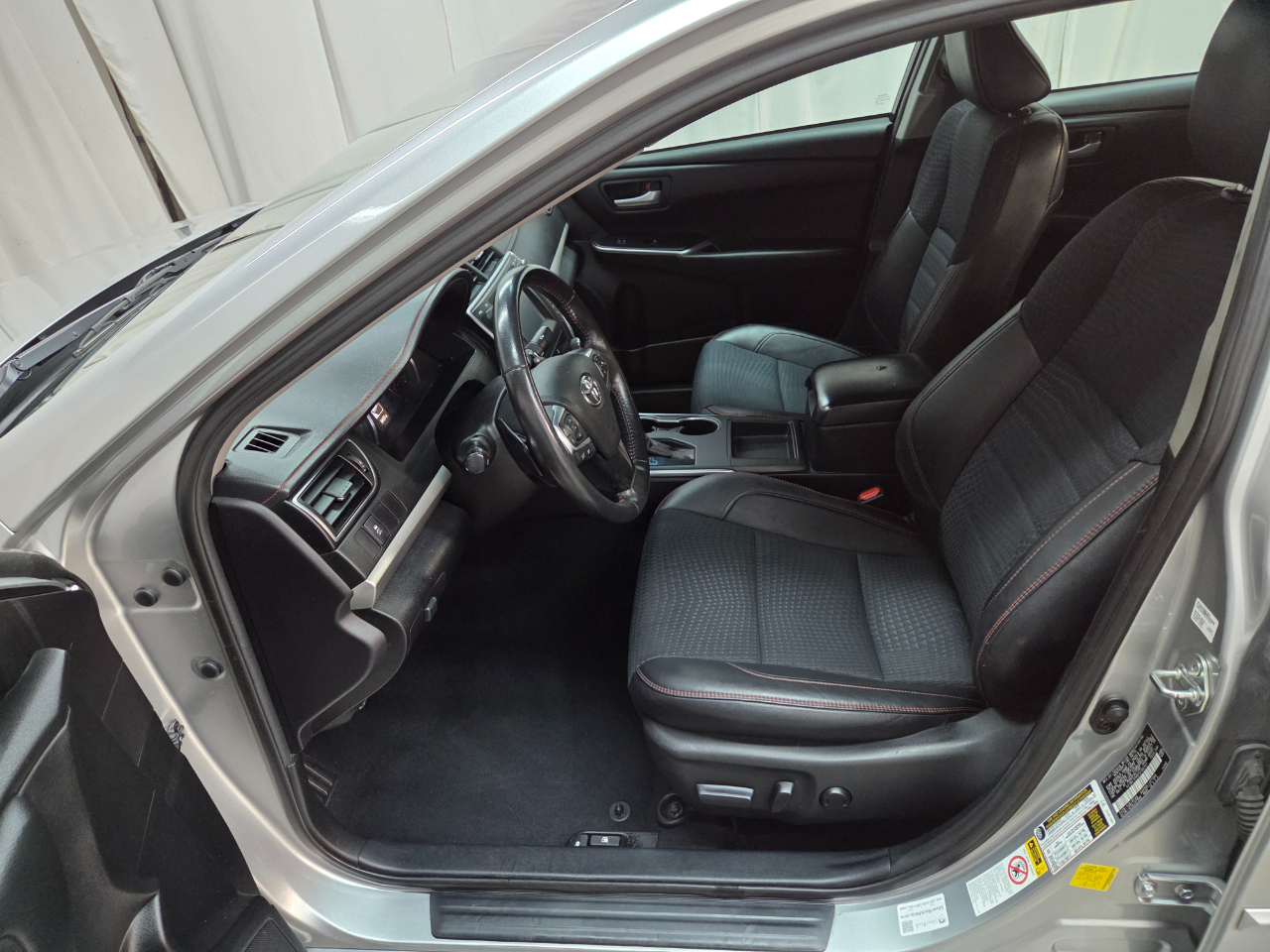 Toyota Camry SE 2015