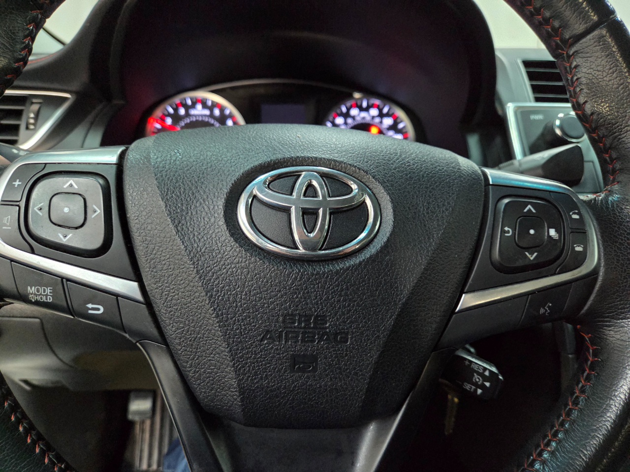 Toyota Camry SE 2015