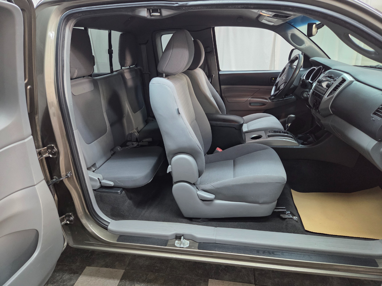 Toyota Tacoma Access Cab 4WD 2012