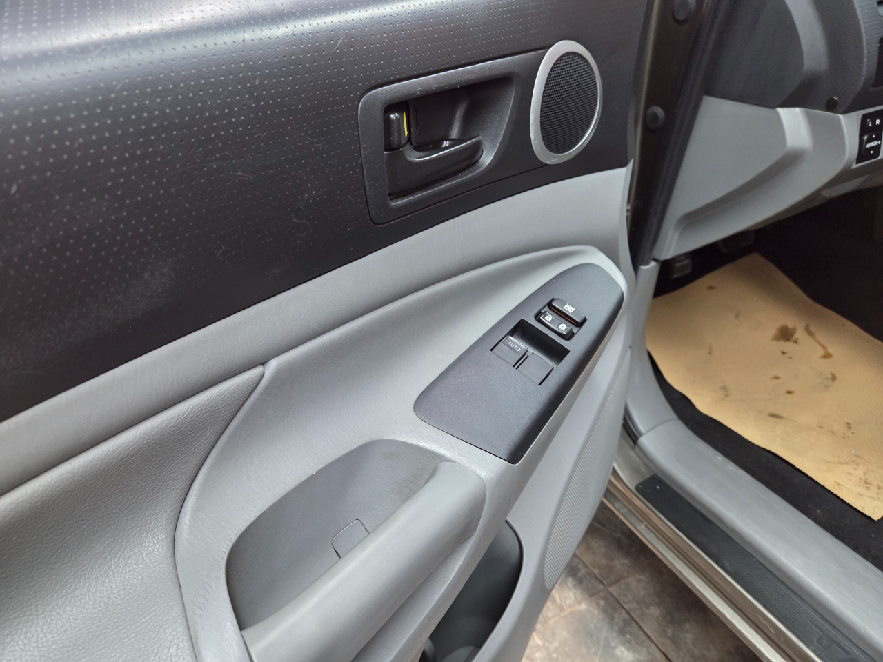 Toyota Tacoma Access Cab 4WD 2012