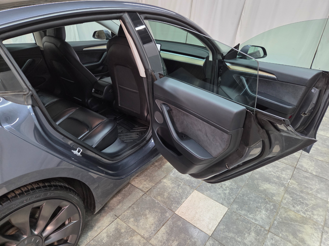 Tesla Model 3 Performance 2021