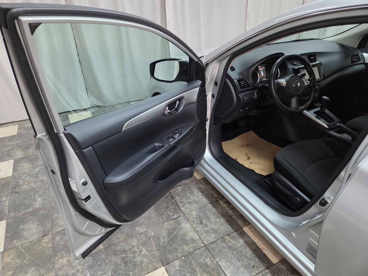 Nissan Sentra S CVT 2019