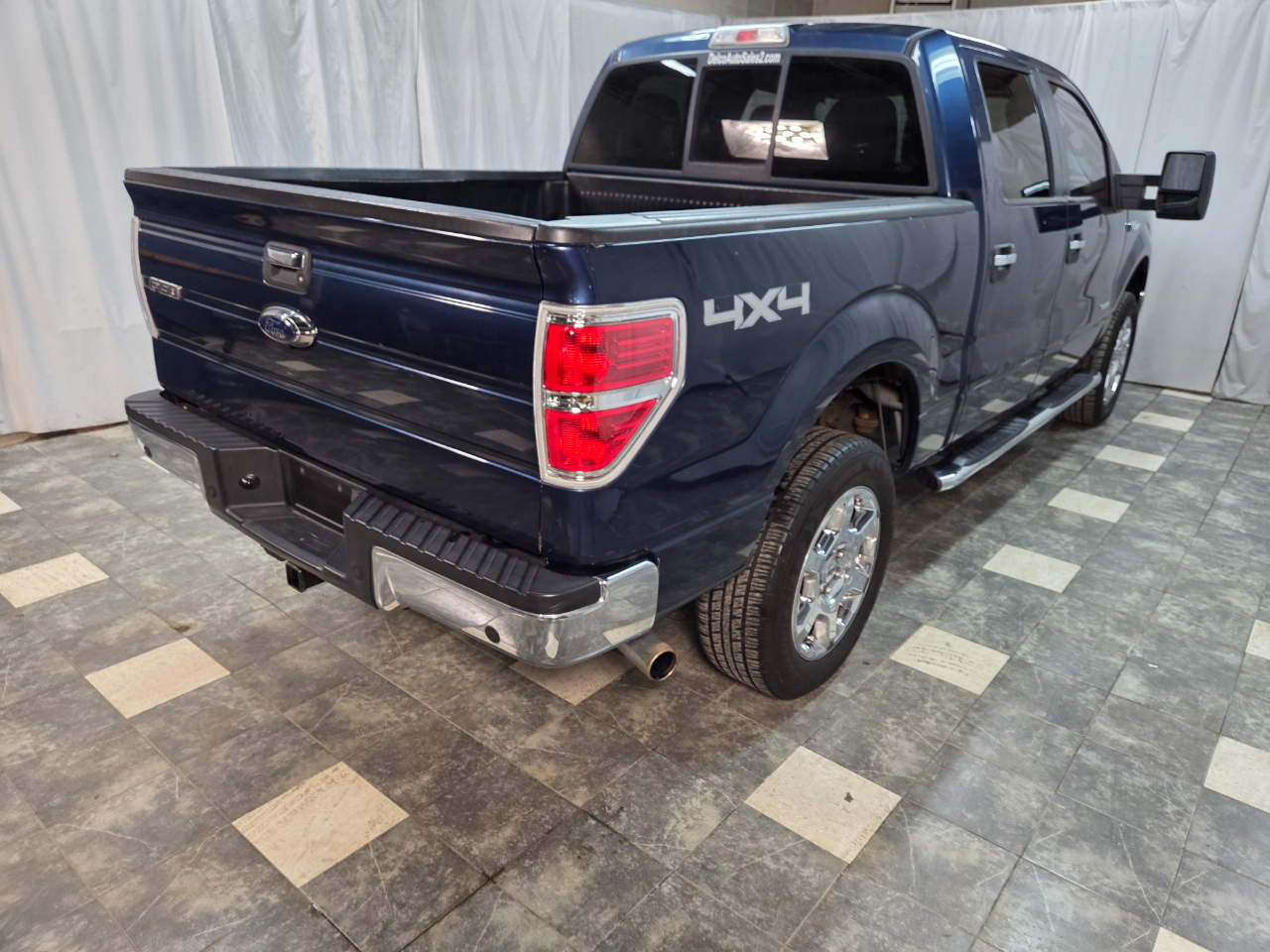 Ford F-150 XLT SuperCrew Short Bed 4WD 2014