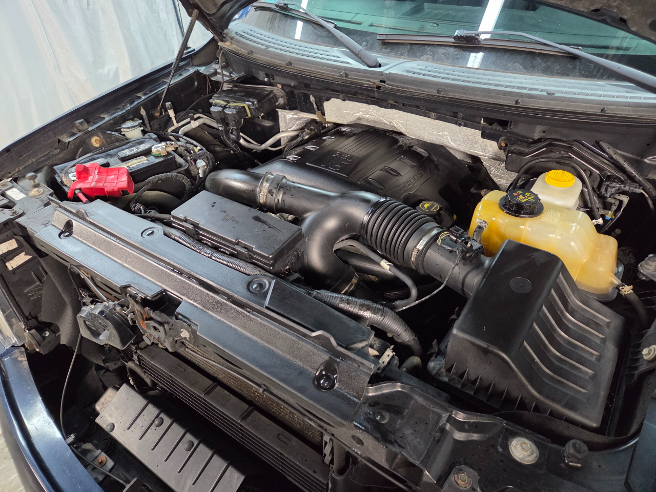 Ford F-150 XLT SuperCrew Short Bed 4WD 2014