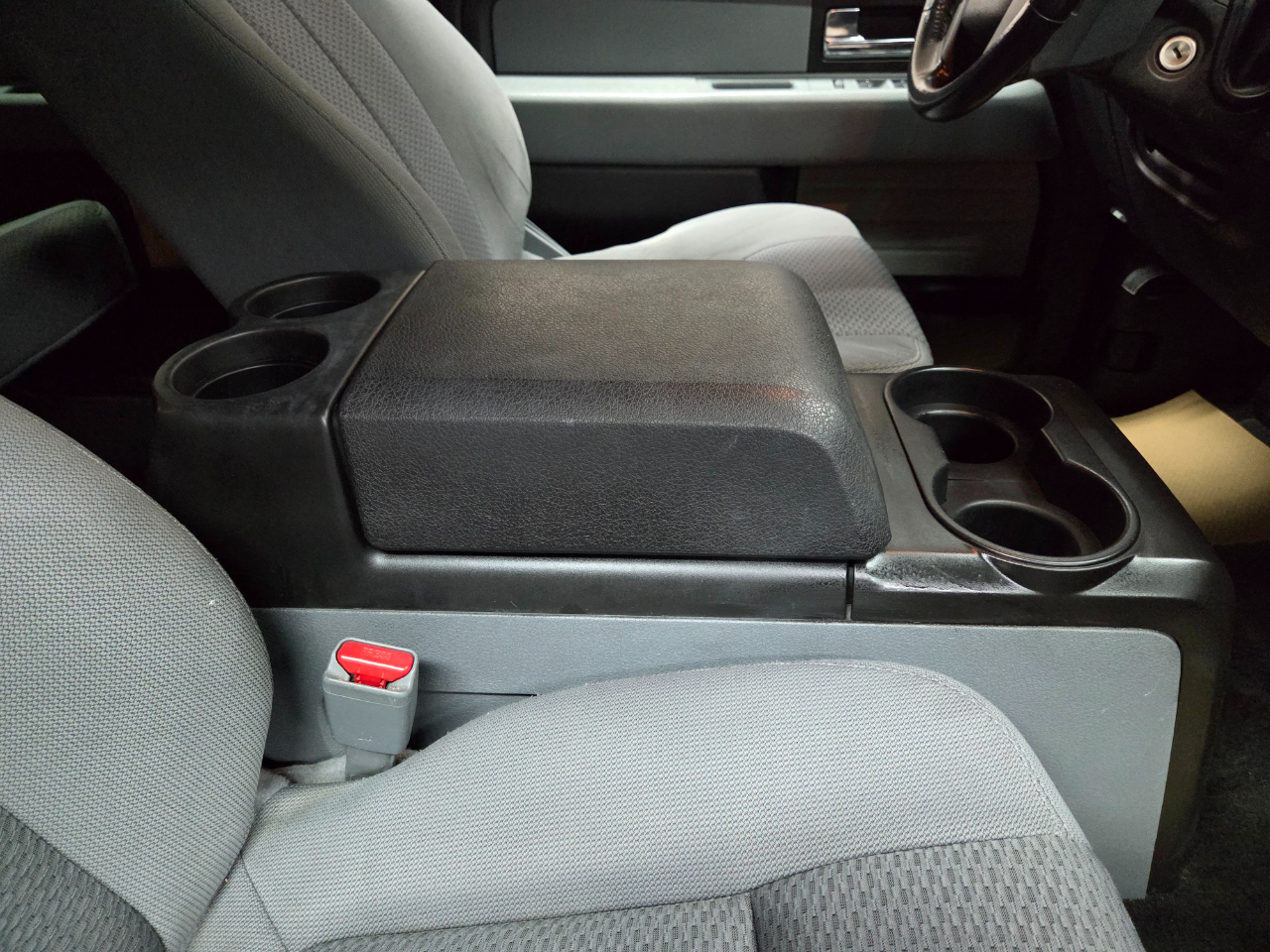 Ford F-150 XLT SuperCrew Short Bed 4WD 2014