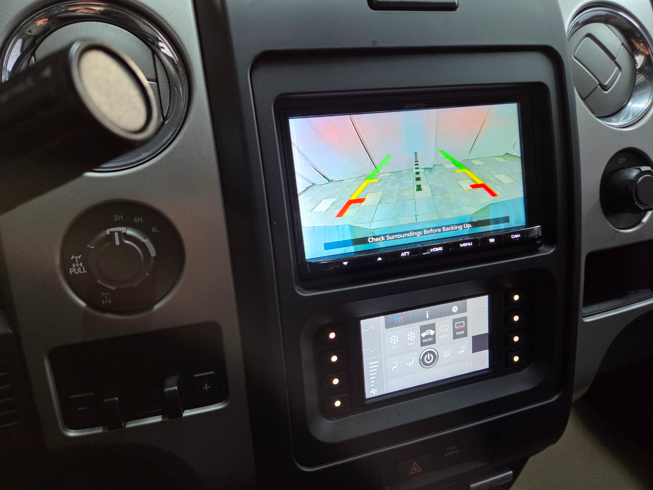 Ford F-150 XLT SuperCrew Short Bed 4WD 2014