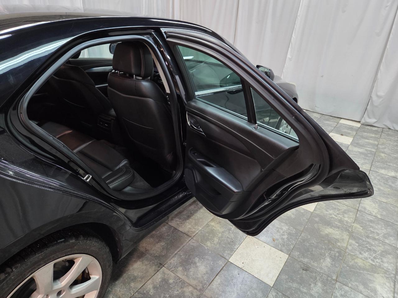 Cadillac ATS 2.0L Base AWD 2014