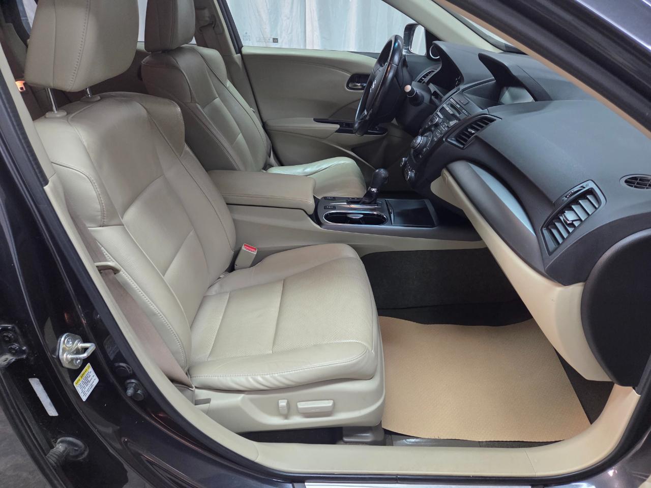 Acura RDX 6-Spd AT AWD w/ Technology Package 2015