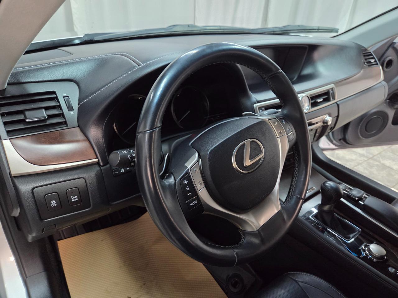 Lexus GS 350 AWD 2015