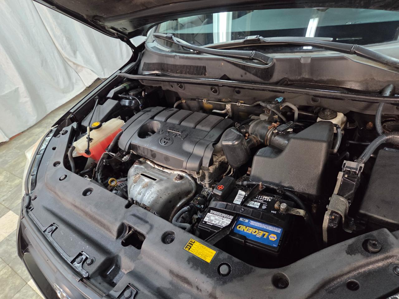 Toyota RAV4 Base I4 4WD 2012