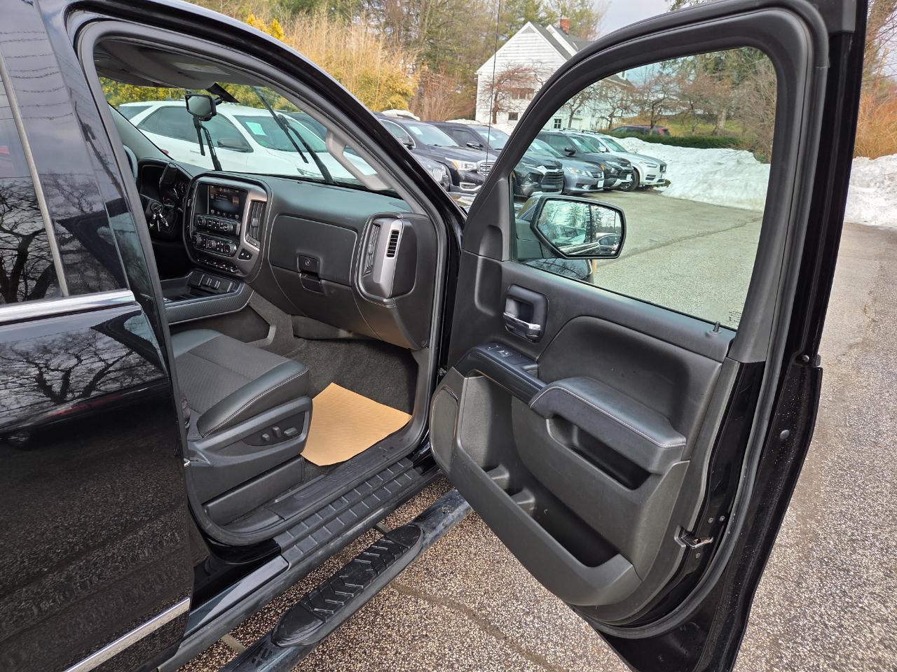 GMC Sierra 1500 SLE Crew Cab Long Box 4WD 2014